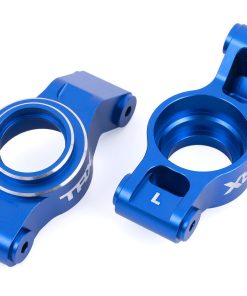 TRX7852-BLUE Carriers, stub axle (blue-anodized 6061-T6 aluminum) (left & right)