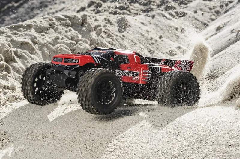 Team Corally - PUNISHER XD Brushed 2S Battery and Charger Incl Red - Afbeelding 8