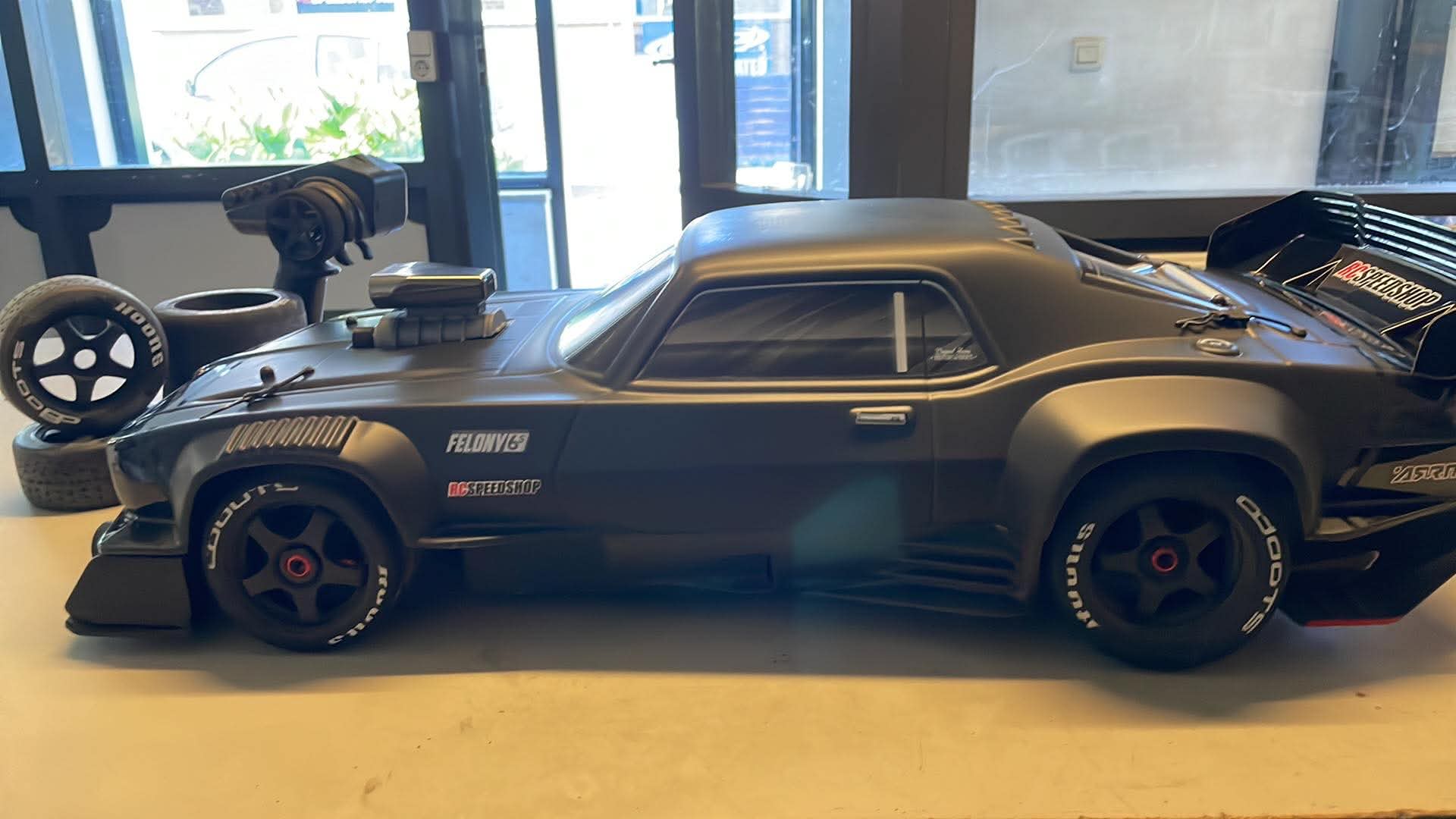 Arrma Infraction FELONY 4wd 1:8 racer Gebruikt - Afbeelding 5